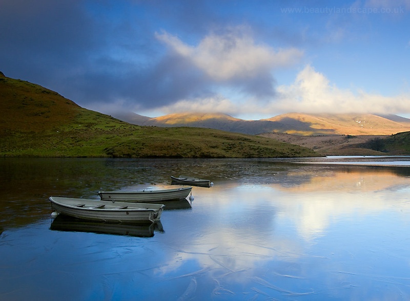 Blues on Lake Dywarchen by Yaroslav Staniec