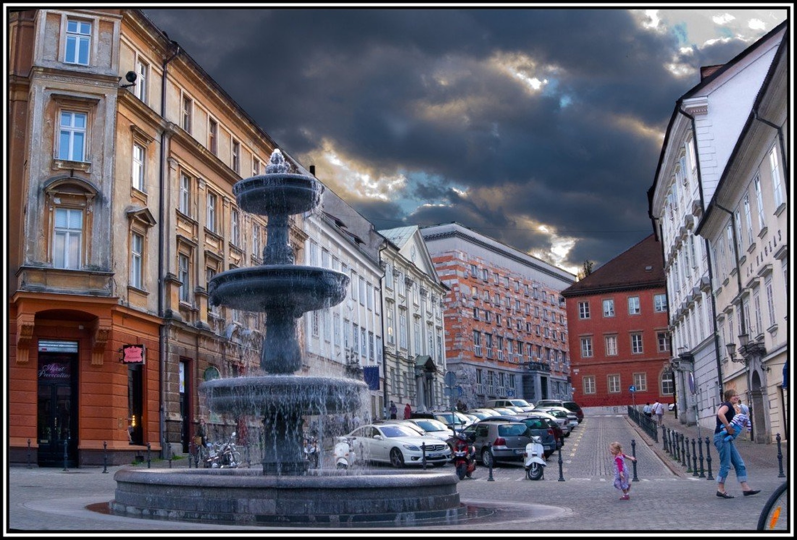 živahna Ljubljana by Peter Turšič