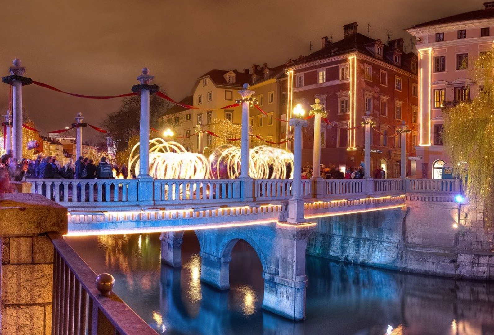 pobarvana Ljubljana by Peter Turšič