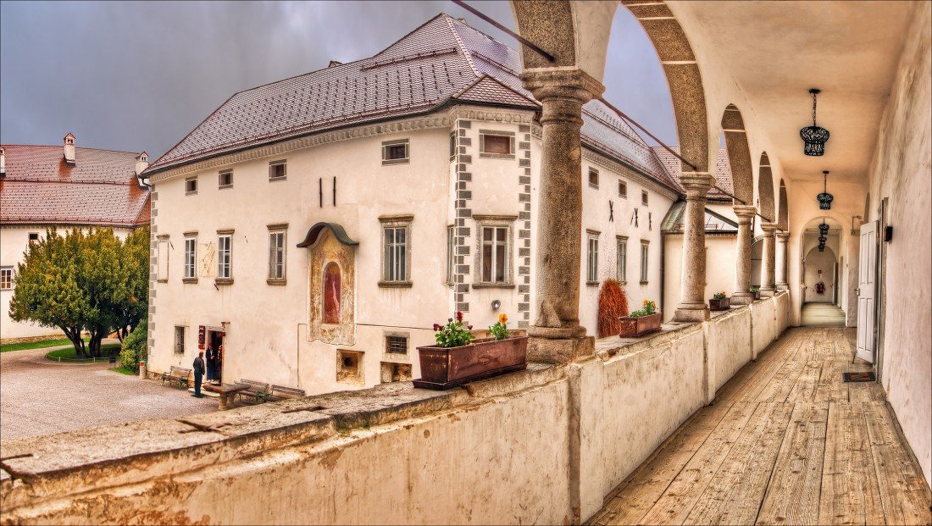 Grajski balkon by Peter Turšič