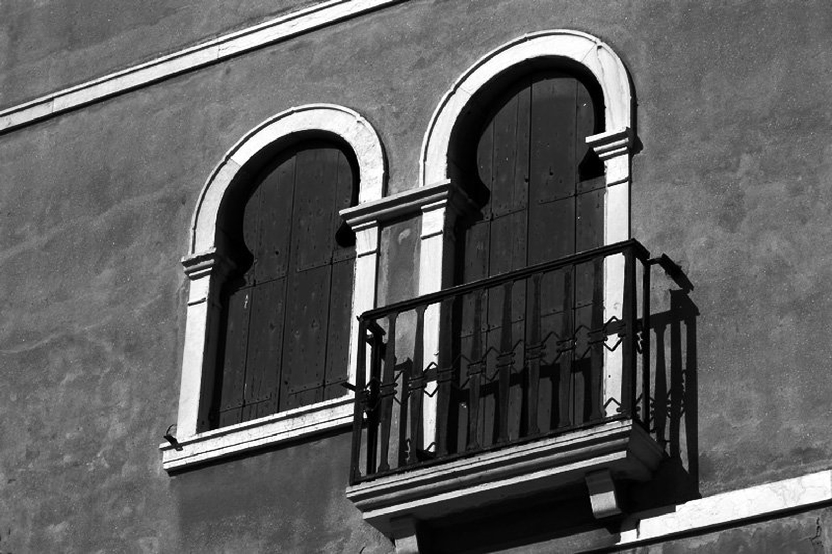 En stari balkon by
