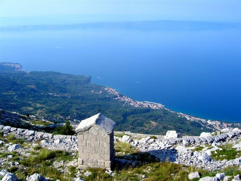 Gora in morje by primoza