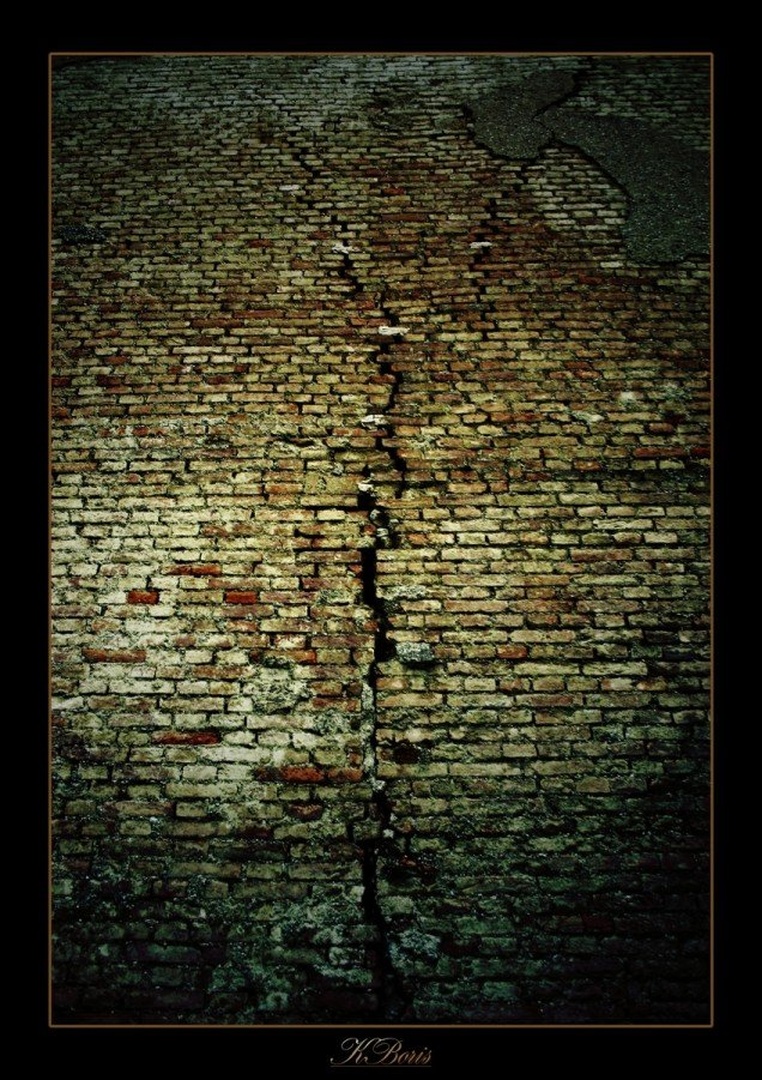 Falling apart by Boris K