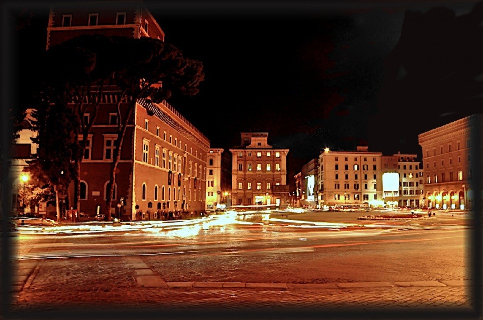 piazza venezija by Jure Planinc