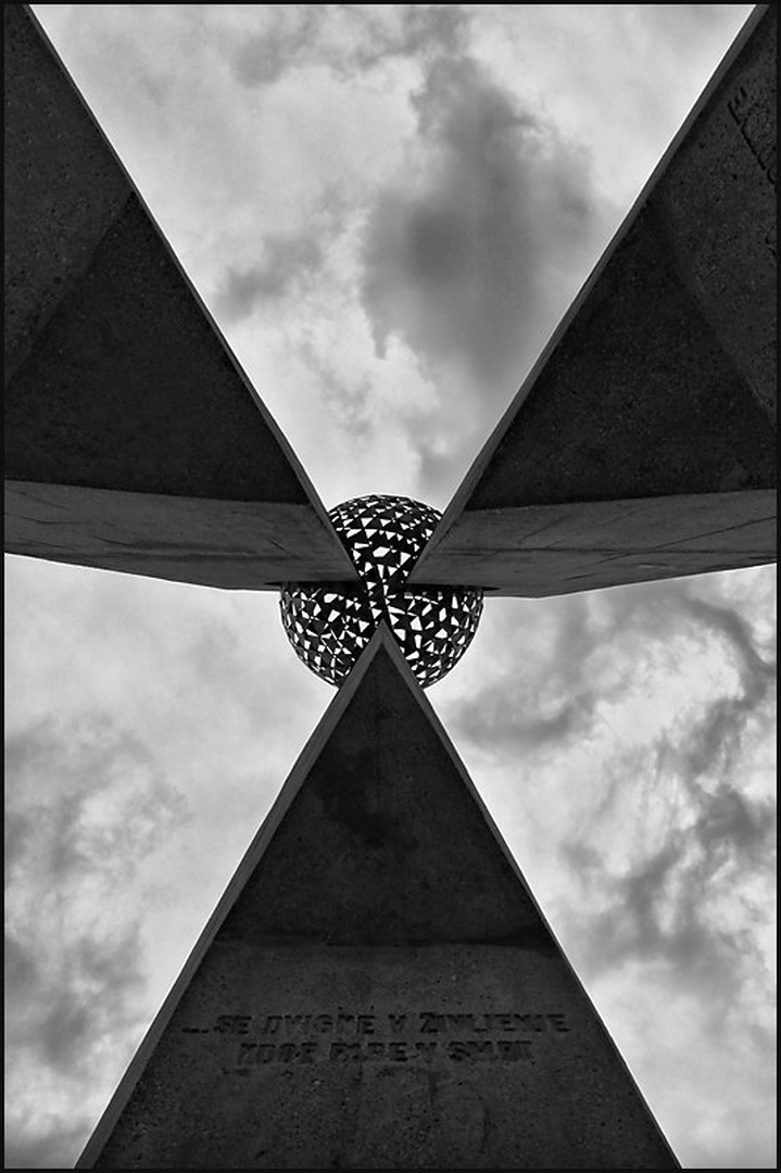 "Radiacija"... by Dušan Brezovnik