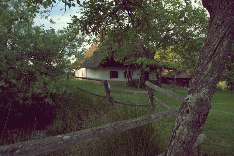 Panonska by fototvor