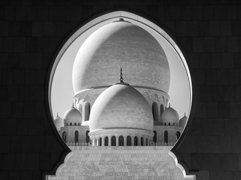 Sheikh Zayed Grand Mosque by Laura Maleš