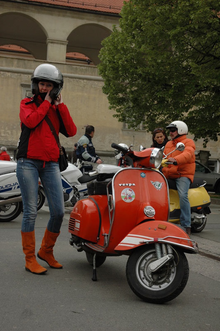 vespa by Denis Želj
