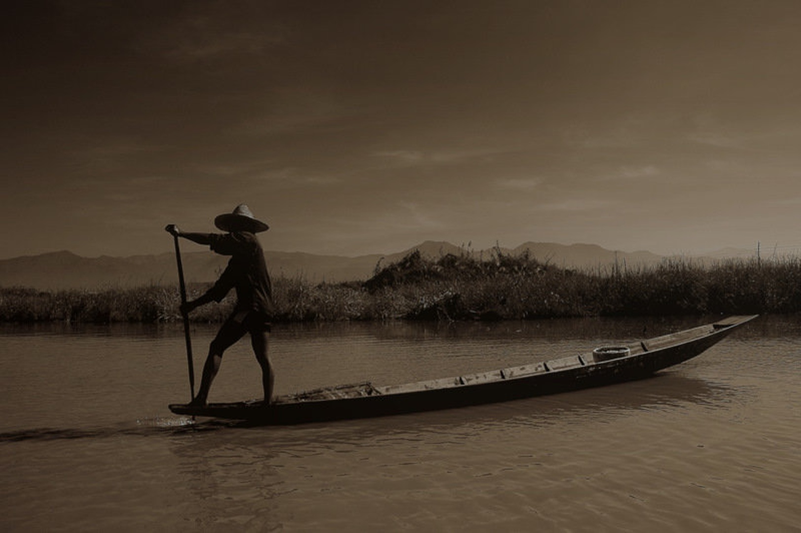 JEZERO INLE by