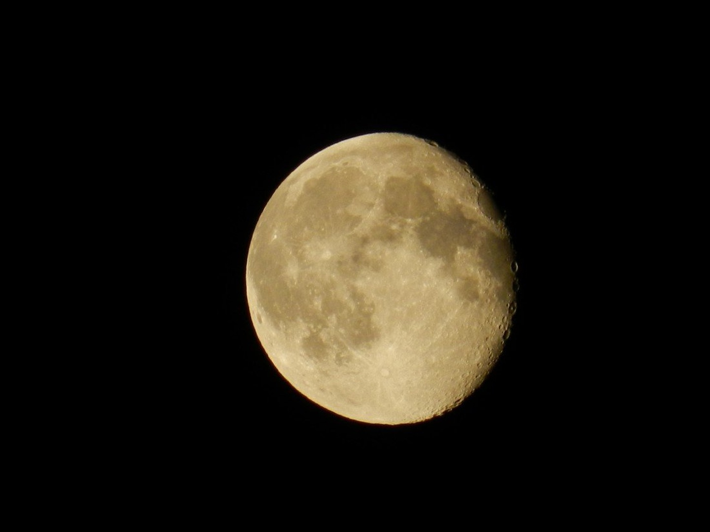 Luna in njeni kraterji by Bojan Bodlaj
