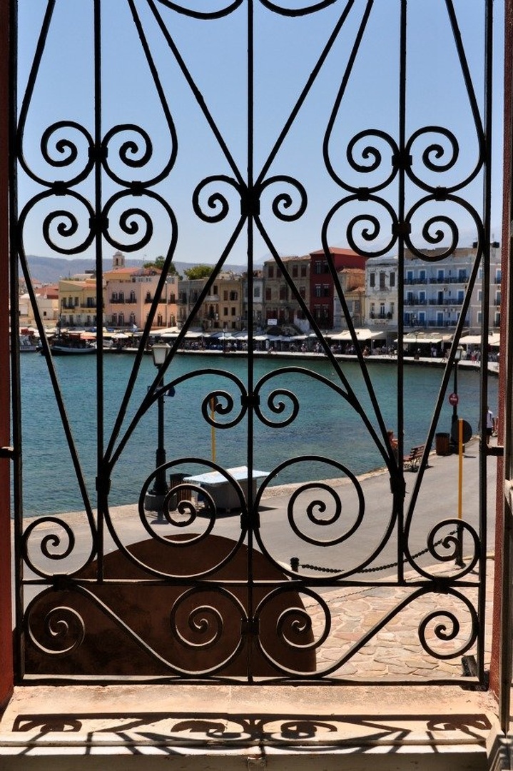 Chania by Ivan Manić