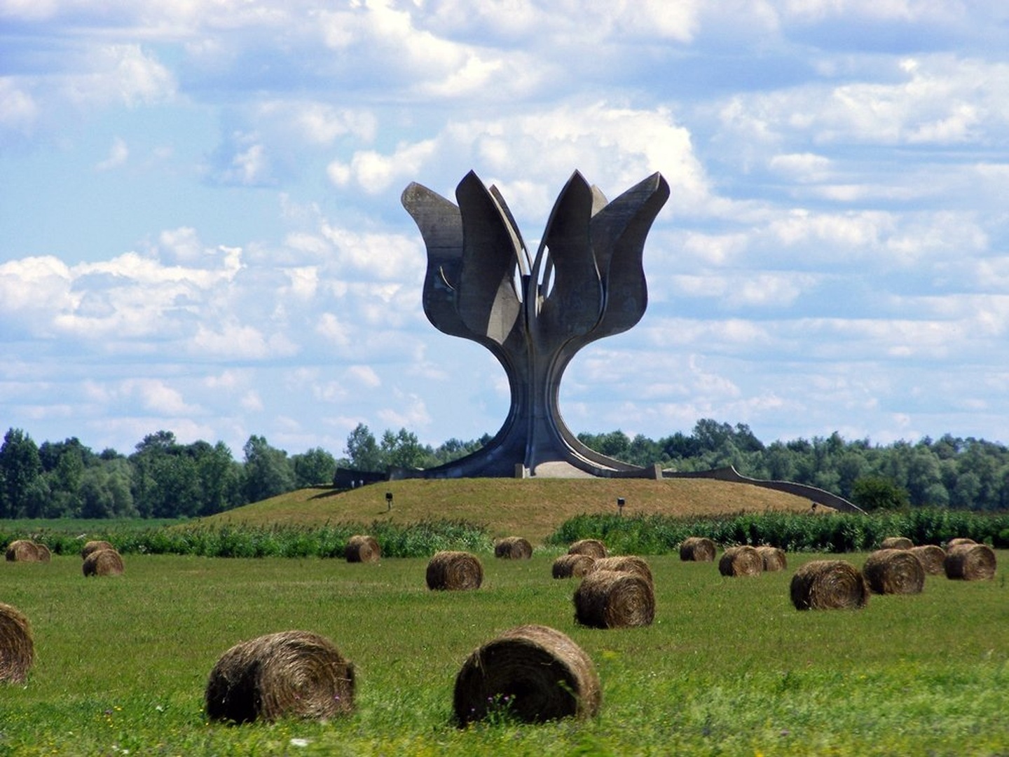 Spomenik Jasenovac by grmadnik