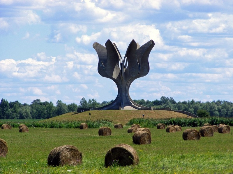 Spomenik Jasenovac by grmadnik