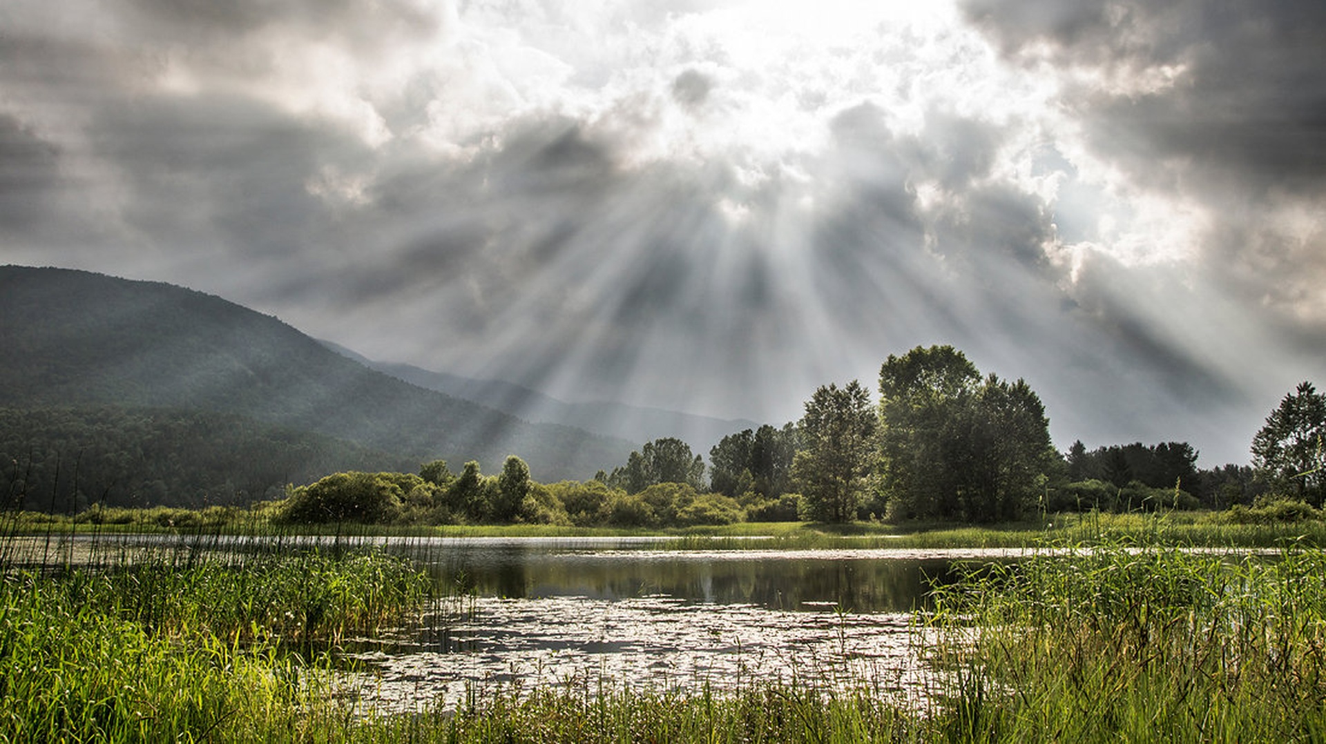 Cerkniško jezero by Matevž Lavrič