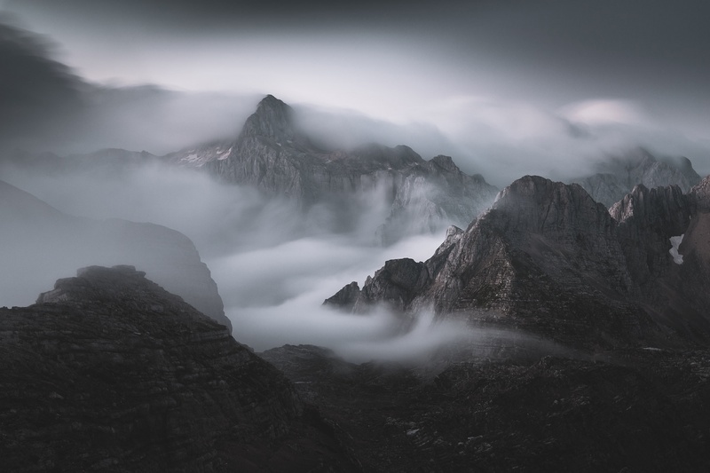 Pogled na Triglav by Matevž Lavrič