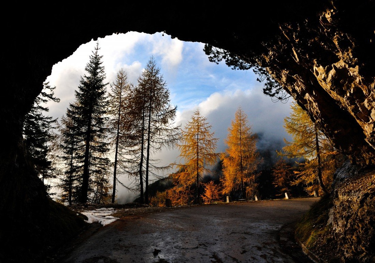 tunel mangatr by Luka Černuta