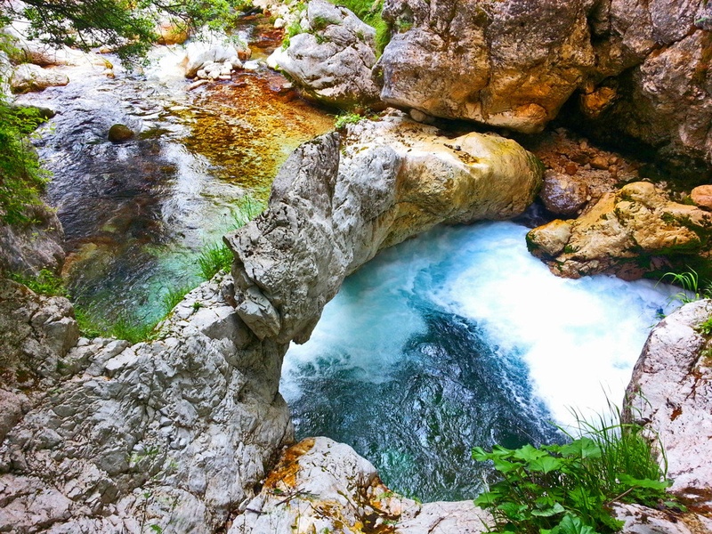 Barvna poezija by Fluid