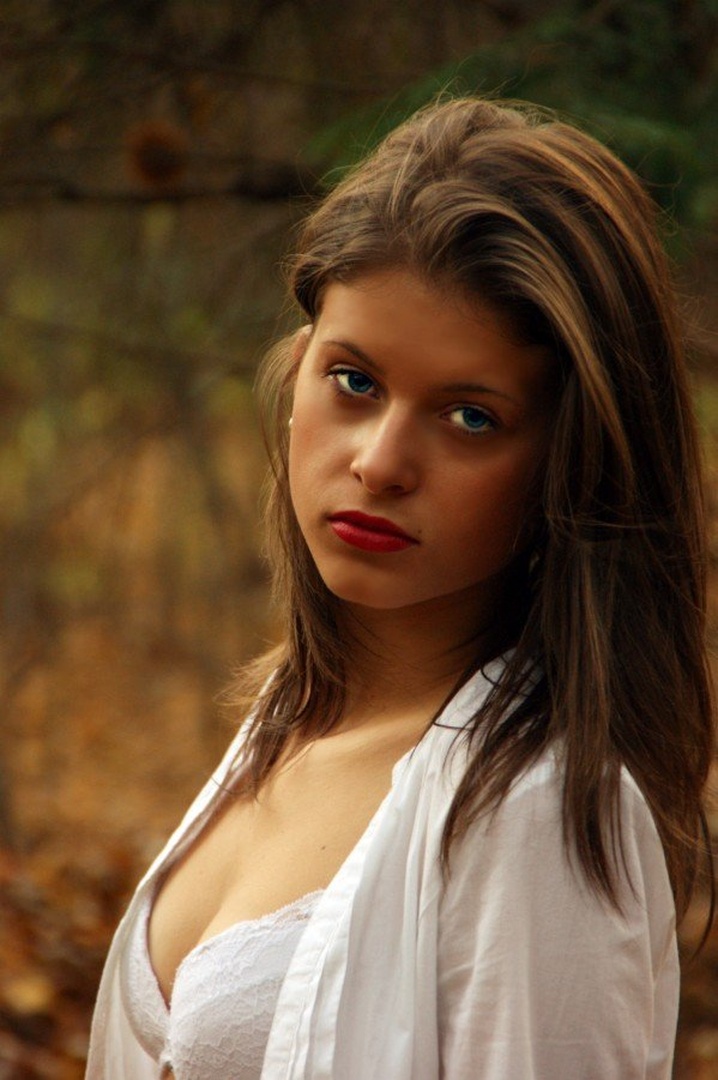 Anja jeseni by Luka Horvat