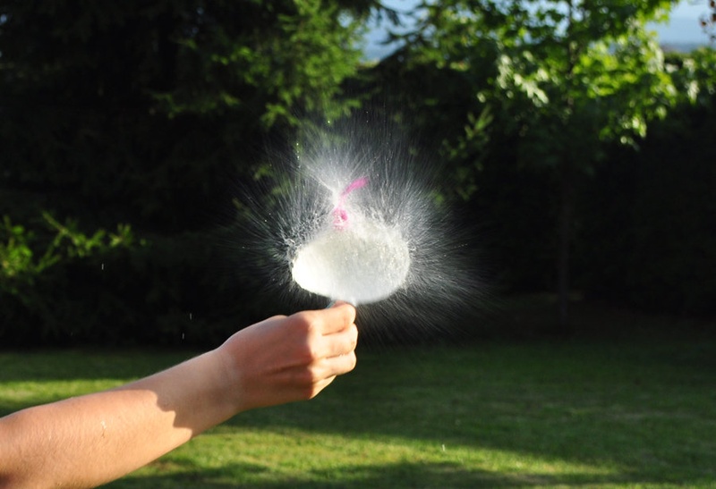 Balon by Anja Hrovat