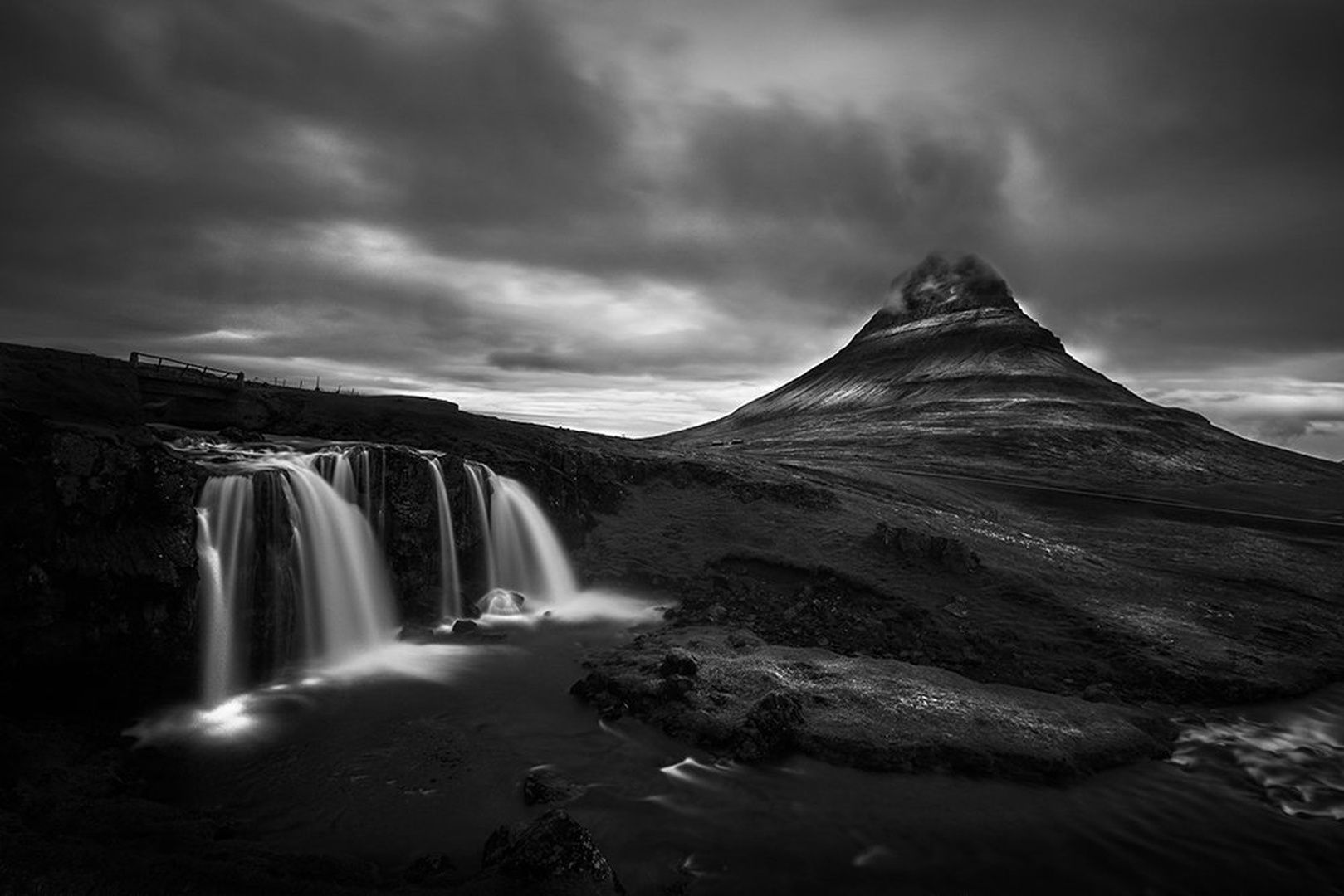 Kirkjufell Mountain by Martin Cekada