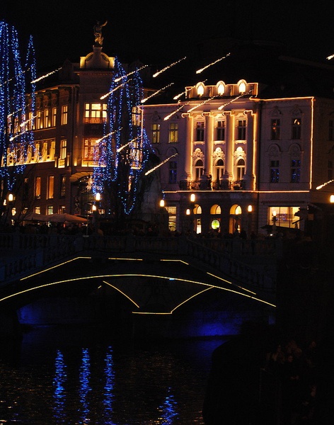 novoletna ljubljana by Rok Štrajhar