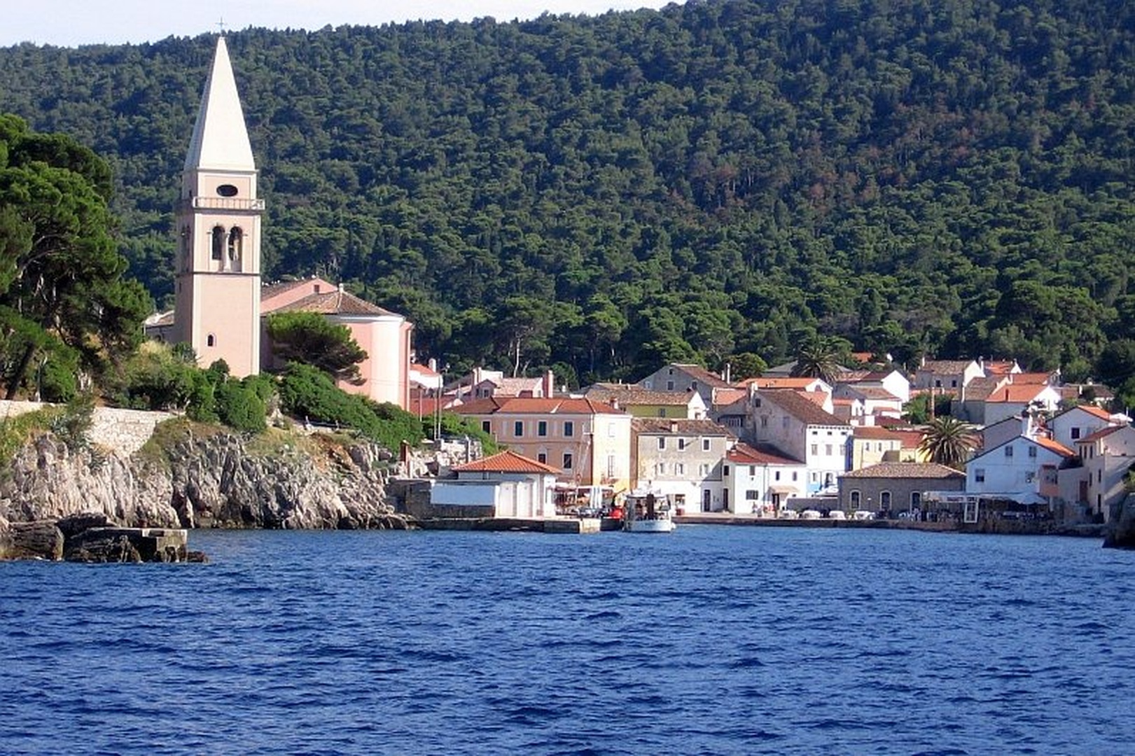 veli lošinj by Rok Štrajhar