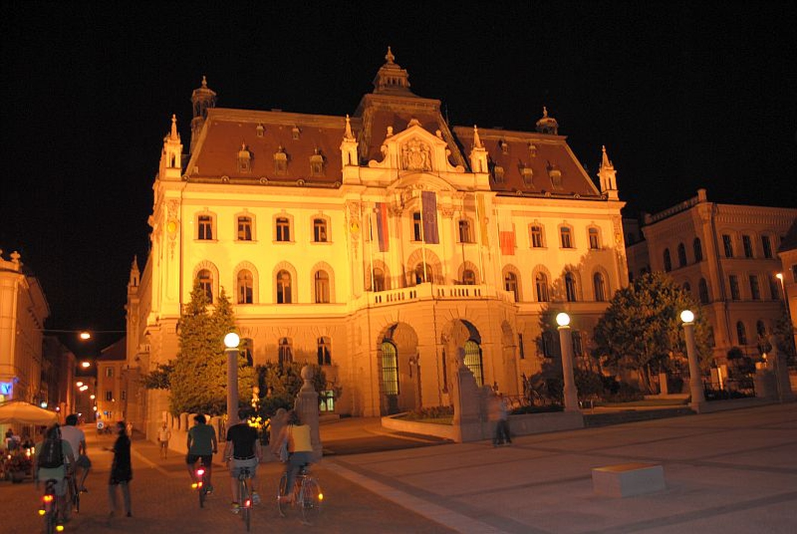 ljubljana by night by Rok Štrajhar
