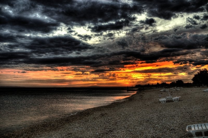 byebye sun by Vesna Meden
