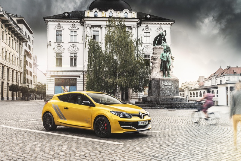 Renault Megane R.S. Trophy 275 by Gašper Pirman