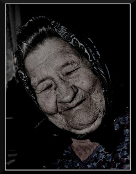 STARA MAMA by Polonca V