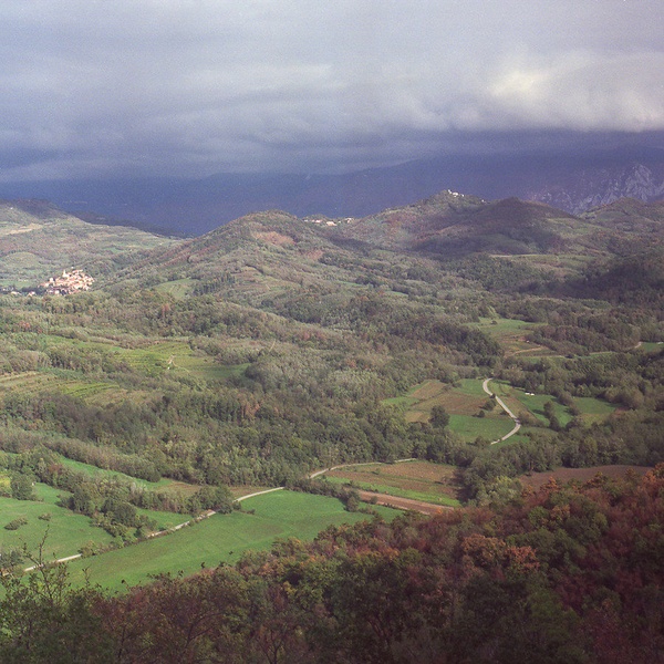Med Krasom in Vipavsko dolino by Tilen Reljič