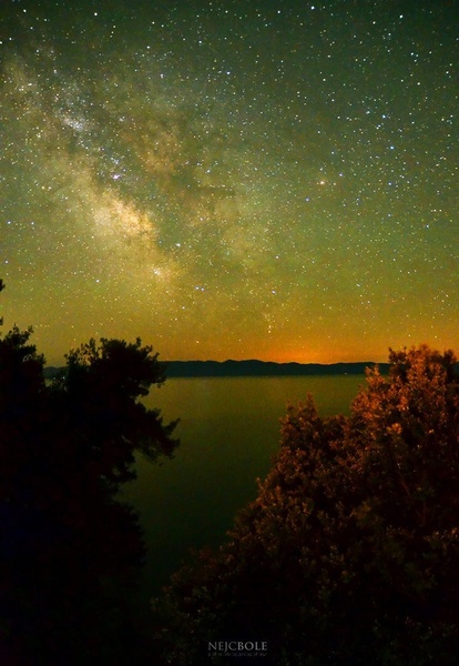Milkyway by Kamplc Shop