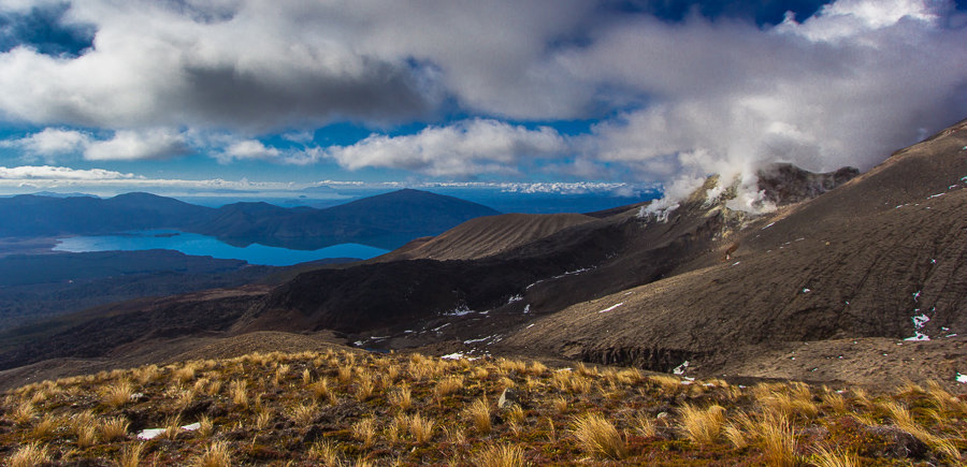 Tongariro by Andrej