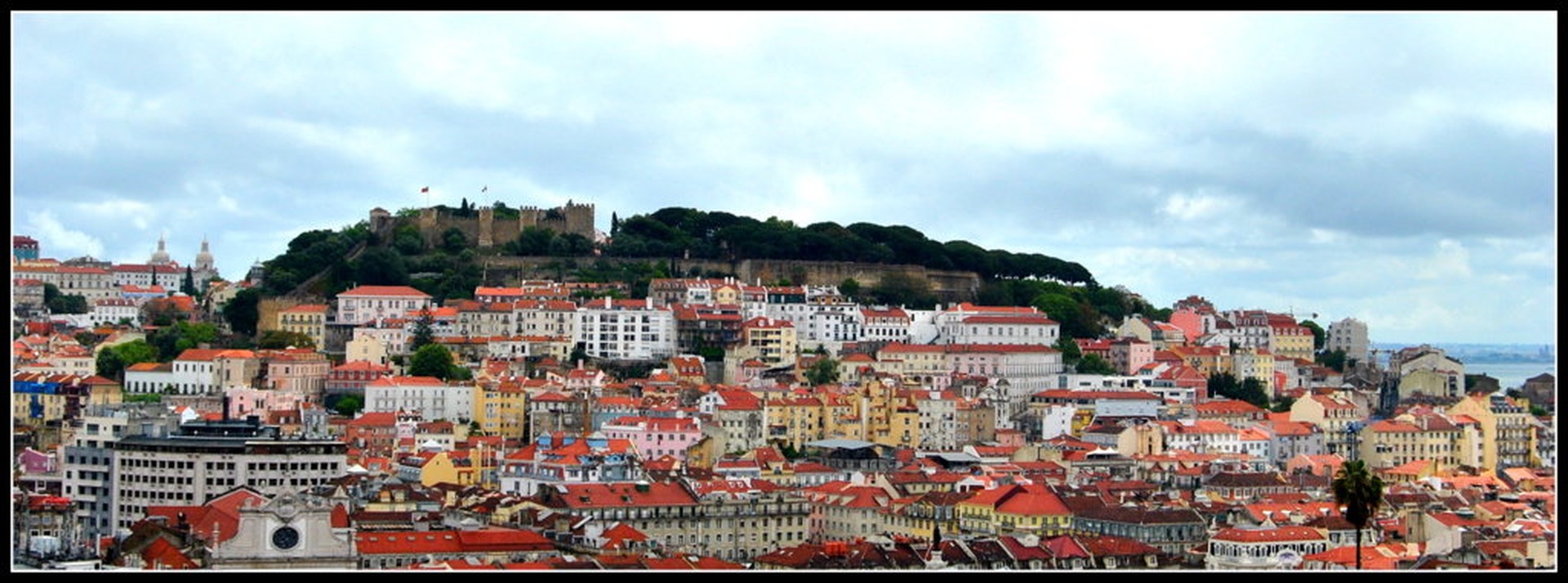 Lisbon by Taja Škerl