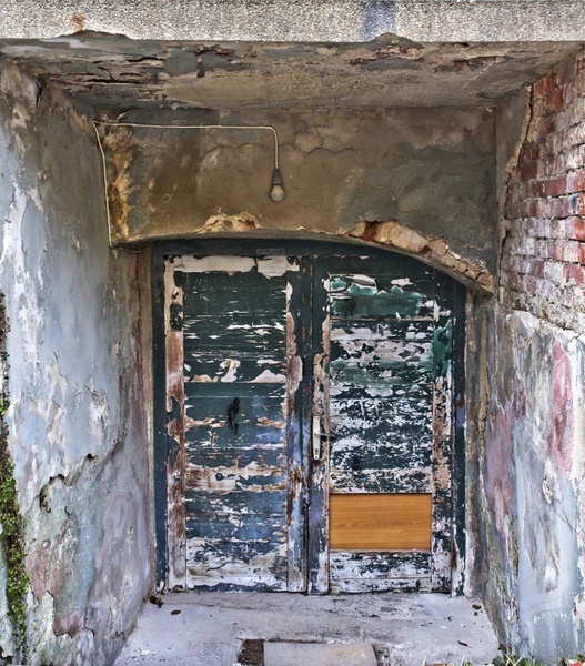 abandoned by Tibor Pirnat