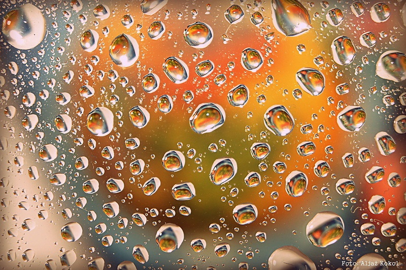 Water Droplets by Aljaž Kokol
