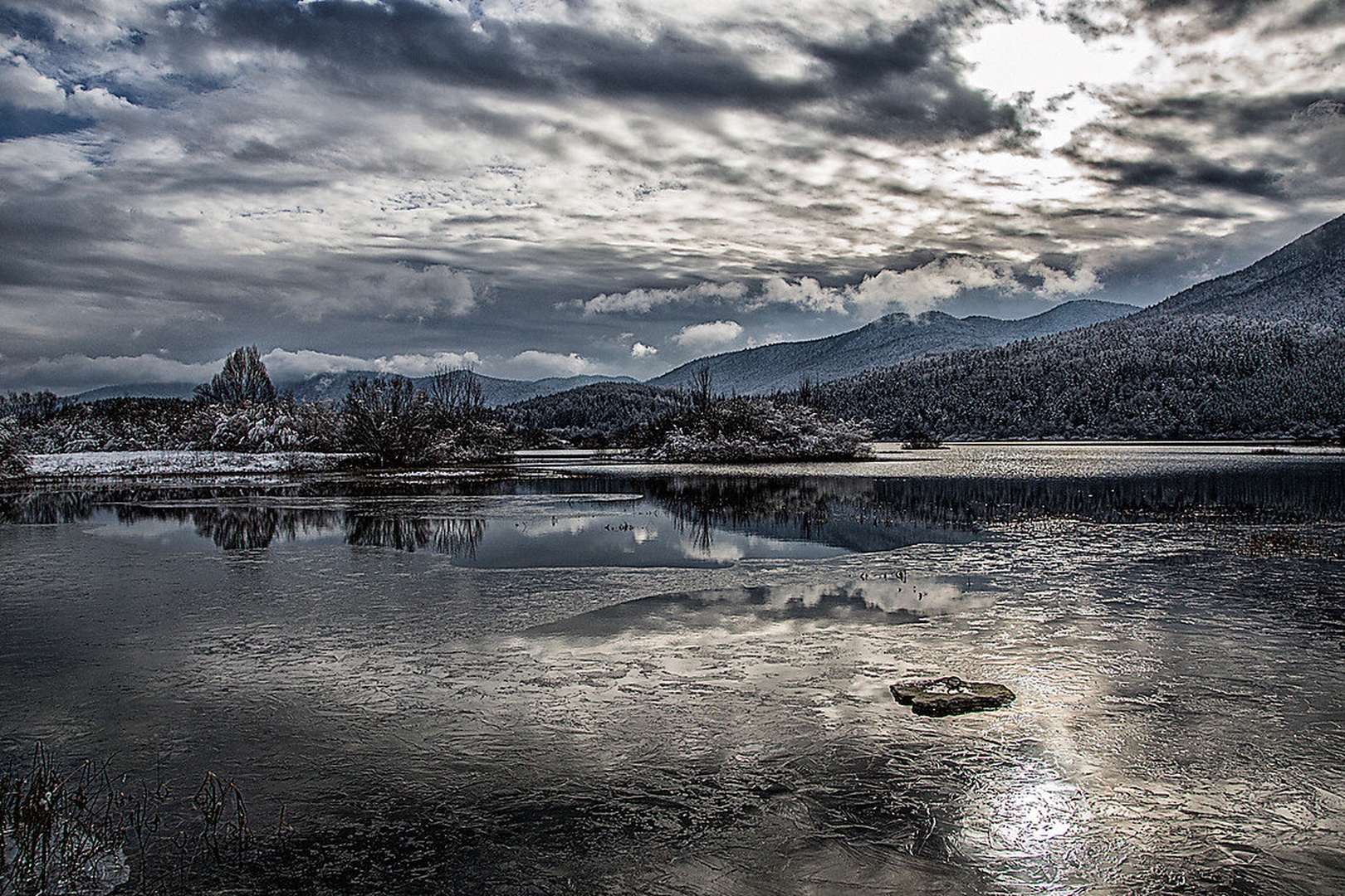 jezero by Borut Zevnik