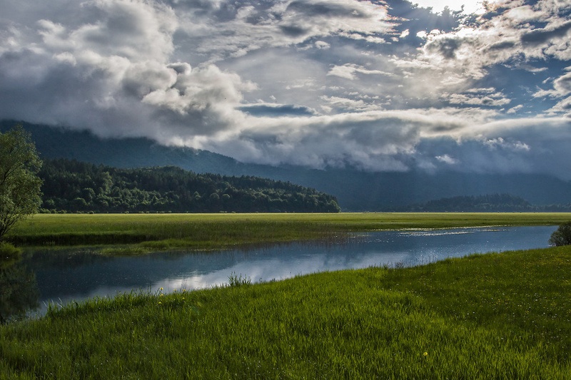 Cerkniško jezero by Borut Zevnik