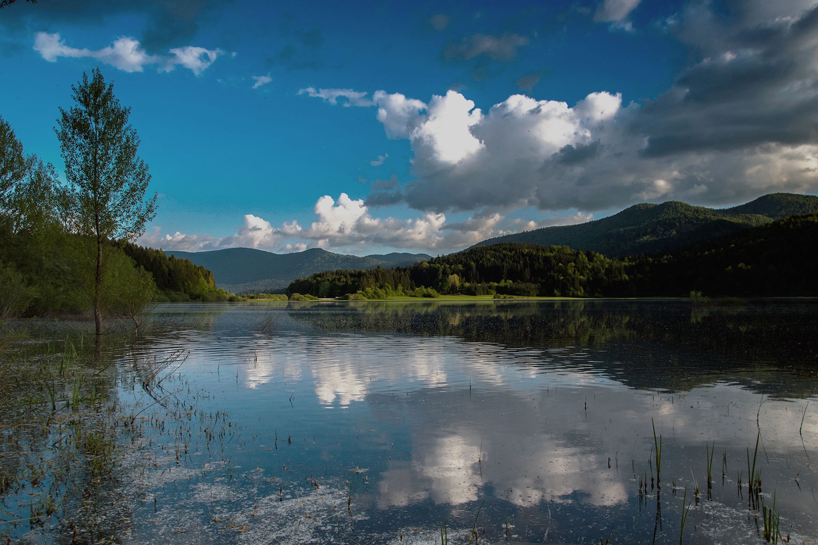 jezero by Borut Zevnik