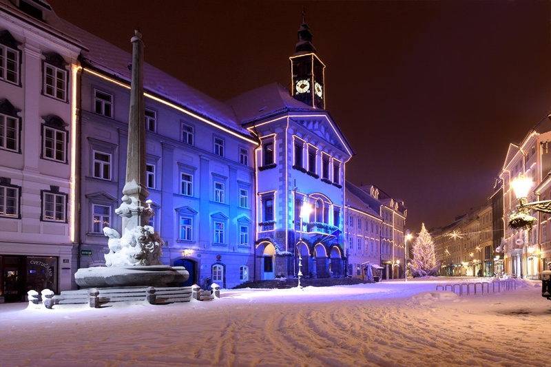 Praznični center by Tit Bonač