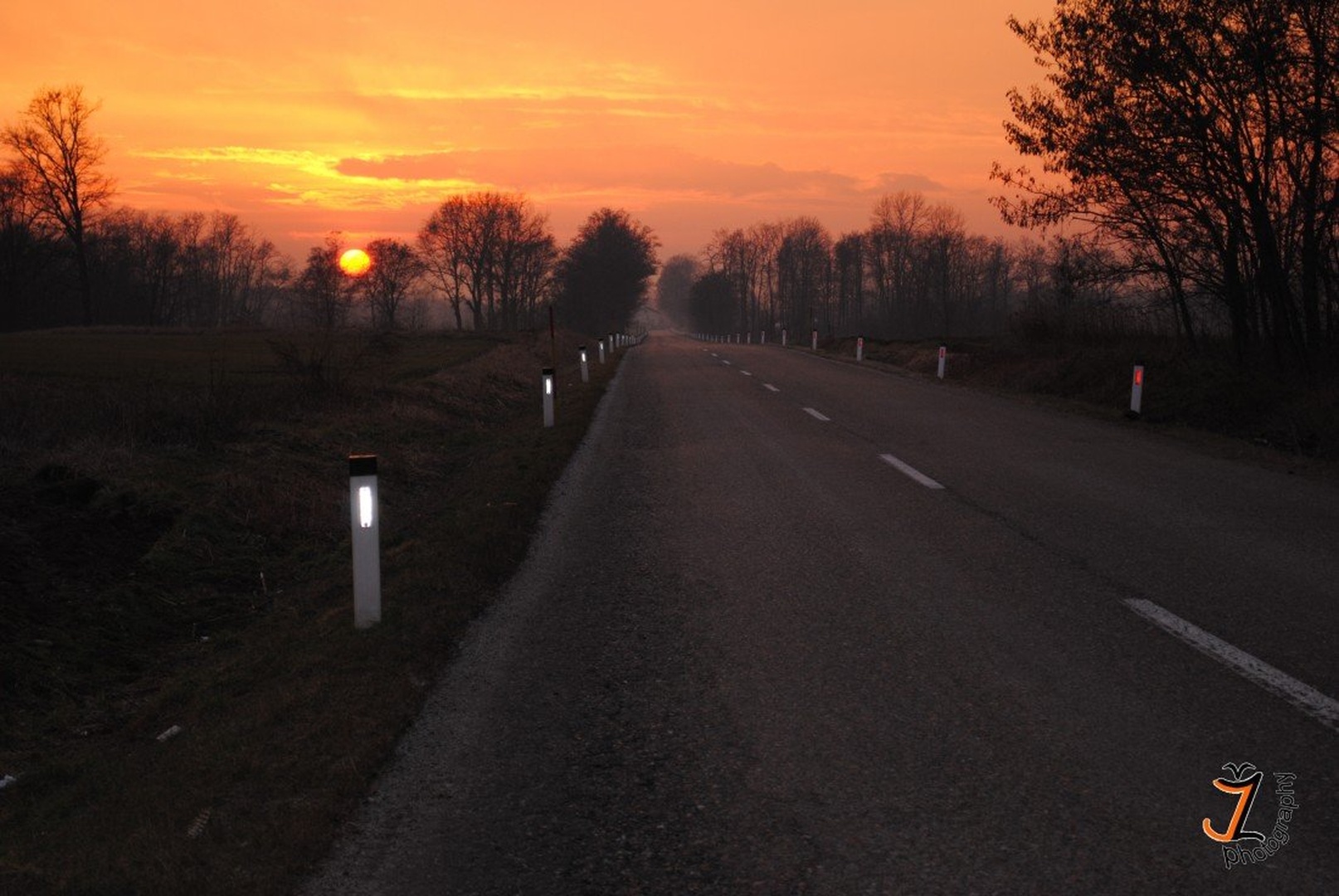 sonce gre spat by