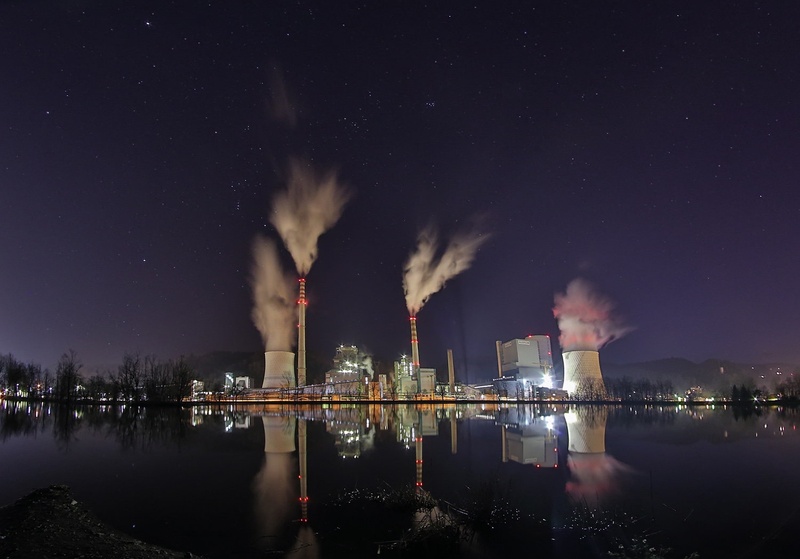 fire in the boilers by aleksander kavčnik