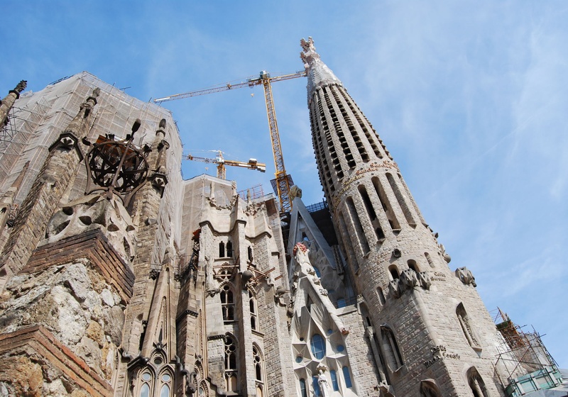 Sagrada Familia še v izgradnji. by borut g