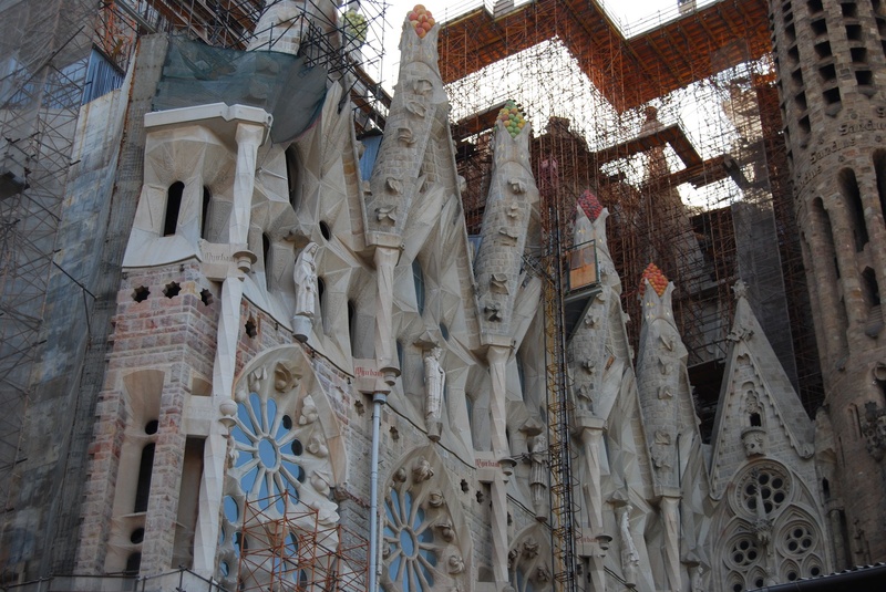 Familia Sagrada. by borut g