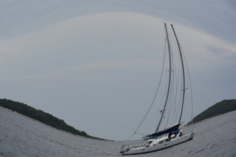 Horizont. by borut g