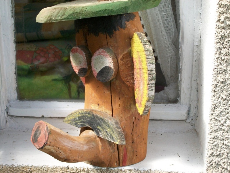 Holzfigur by Henry Eisold