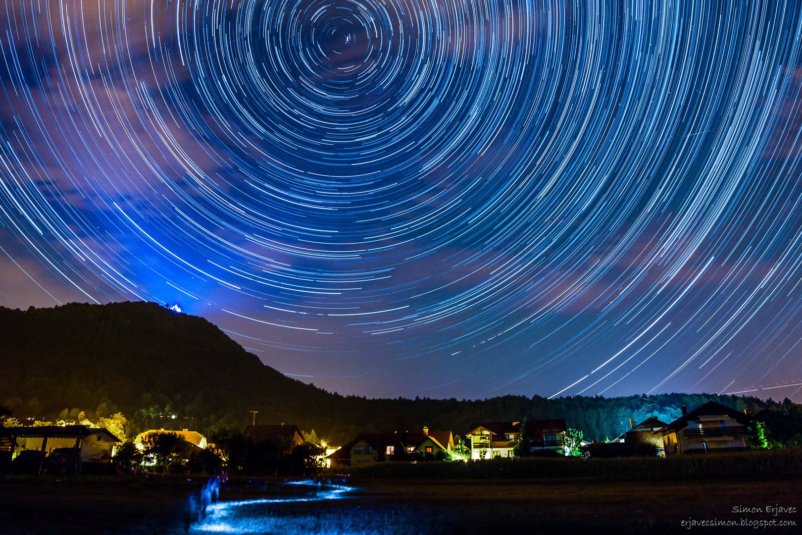 239x30 by Simon Erjavec