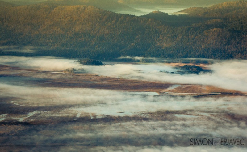 Cerkniško polje by Simon Erjavec